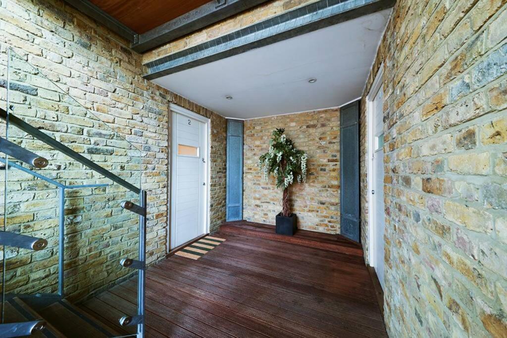 Mr2 - Charming 1 Bed Apartment, Munster Village Appartamento Londra